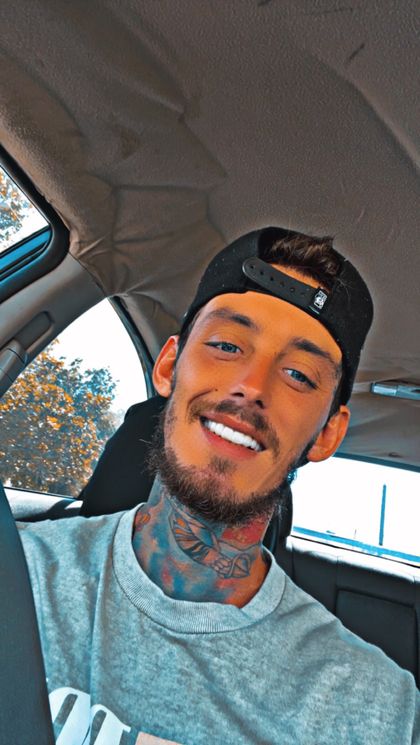 darrenryderr OnlyFans picture