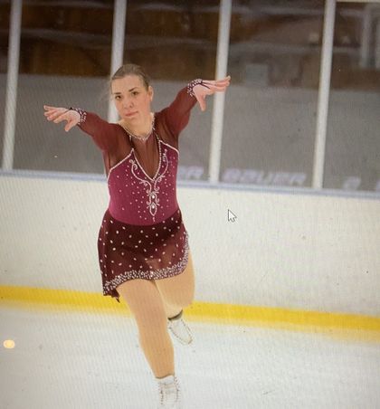 juliaadultfigureskater OnlyFans picture