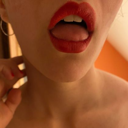 syssyof OnlyFans picture