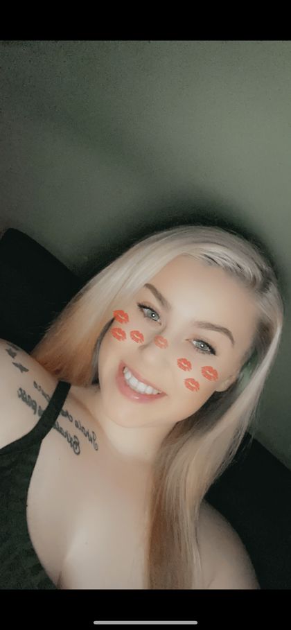 allyebarb OnlyFans picture