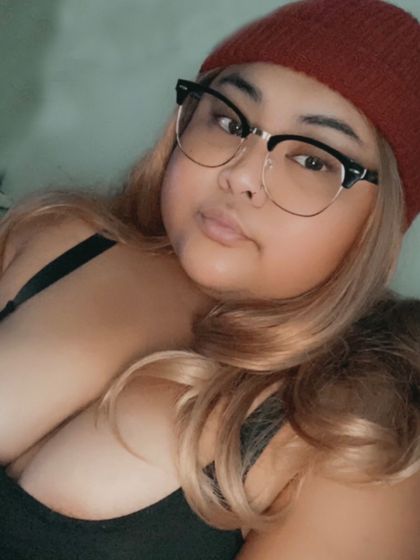 honeybsenpai OnlyFans picture