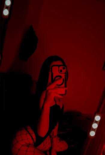 ◞⋆.
