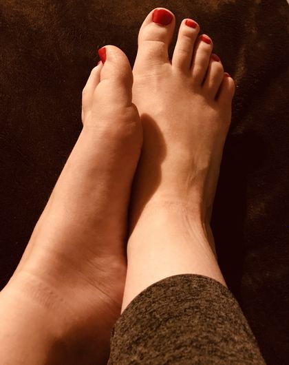 mazydazysfeet OnlyFans picture