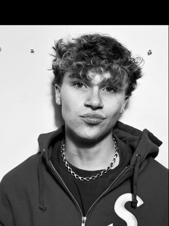 itscamerongreen OnlyFans - Stats, Graphs, Photos & Profile Comparisons