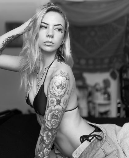 rav3ndubstepv2 OnlyFans picture