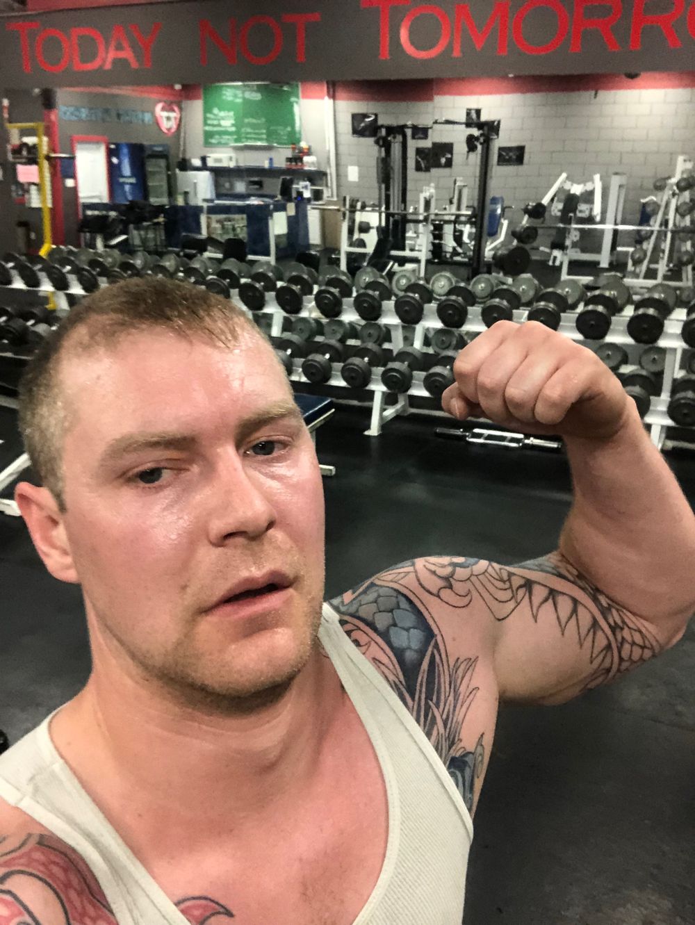 yu3298uave OnlyFans profile picture