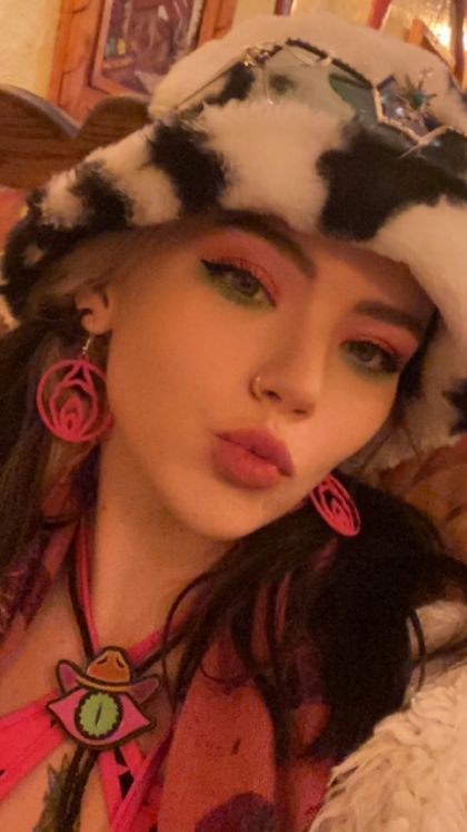 in-a-tizzy OnlyFans picture