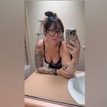 inkednbrattyy OnlyFans picture