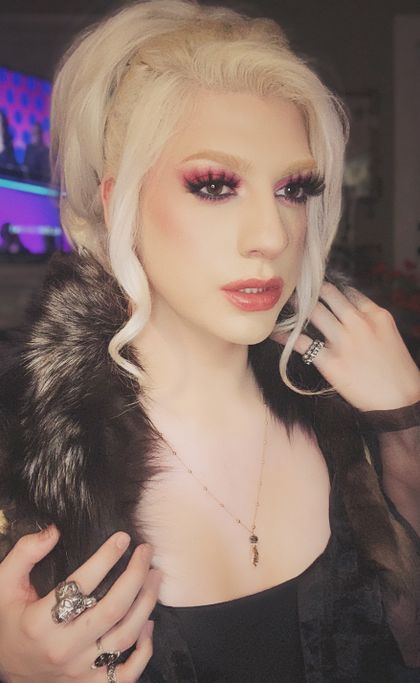 jayyqueeny OnlyFans picture
