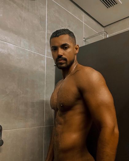 petersin OnlyFans picture