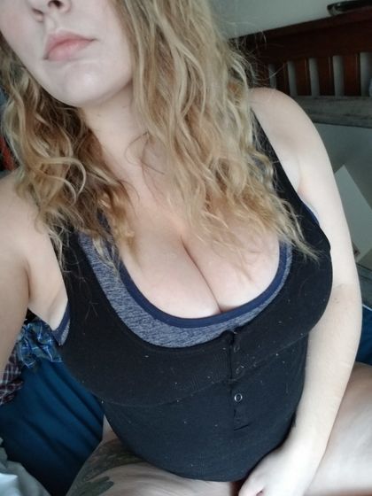 lizzyxxxqueen OnlyFans picture