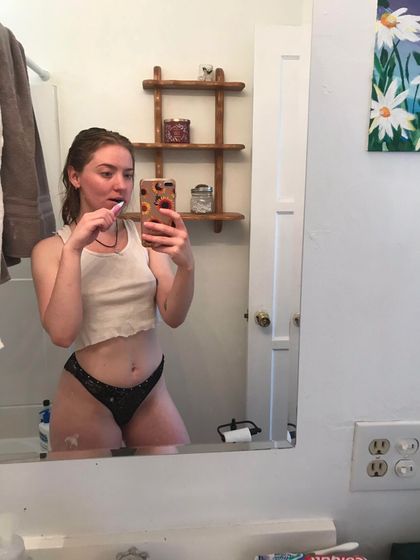 lyss01 OnlyFans picture