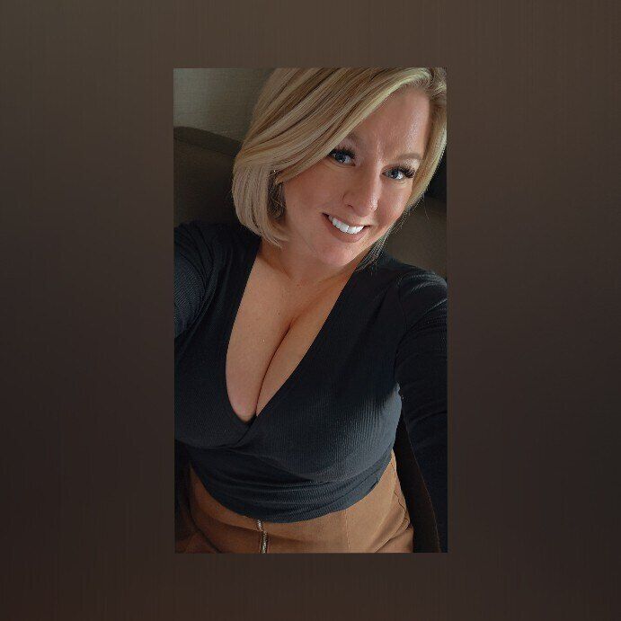 queentitties34k OnlyFans profile picture