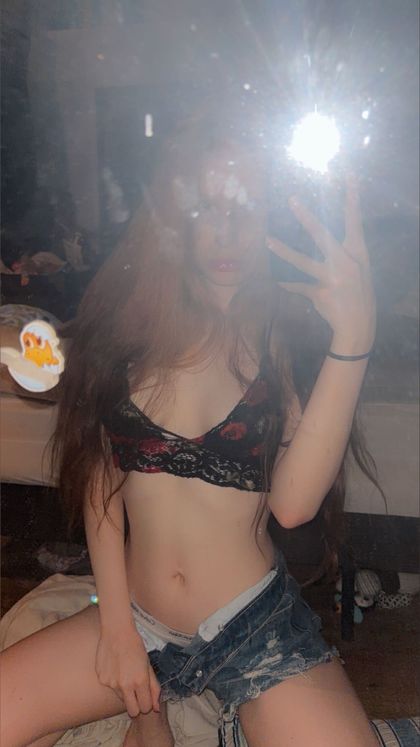 bluelilly19 OnlyFans picture