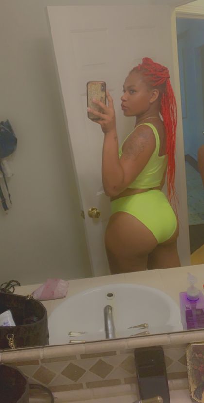 carmelcreme99 OnlyFans picture