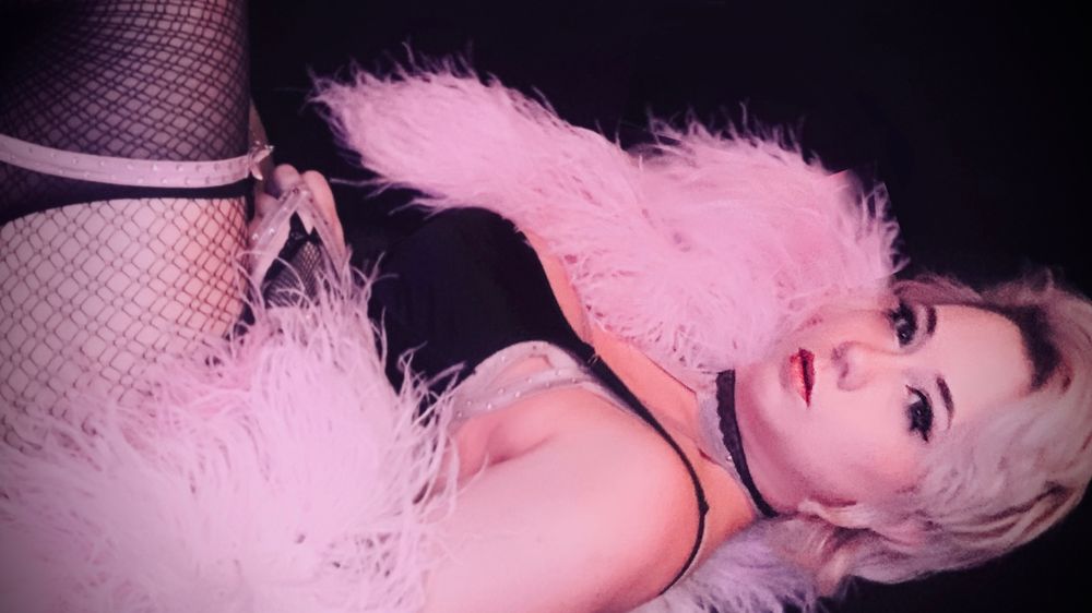 willowdelacour OnlyFans profile picture