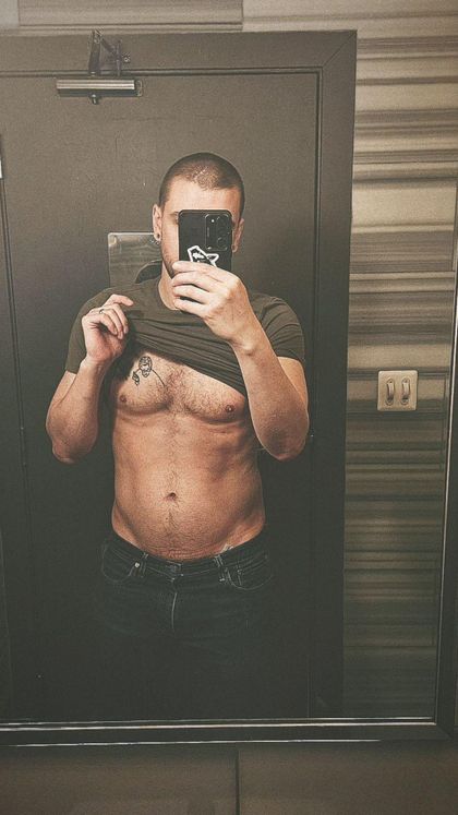 midwestguy01 OnlyFans picture