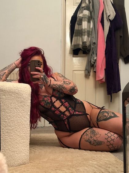 lillyknoxx OnlyFans picture