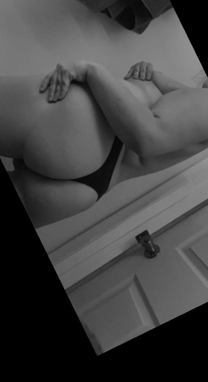 thickhotbrat OnlyFans profile picture