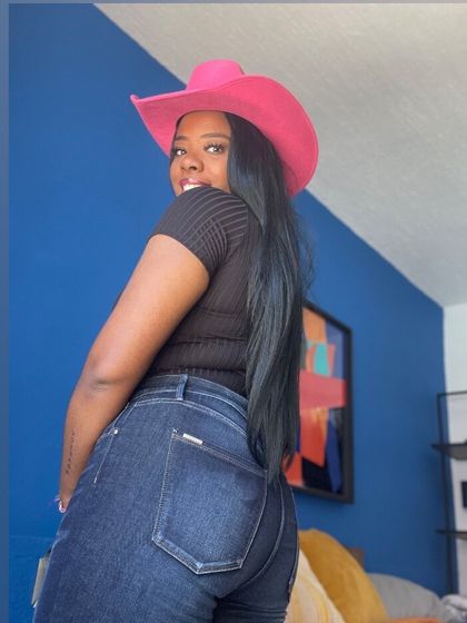 vaqueracanela OnlyFans picture