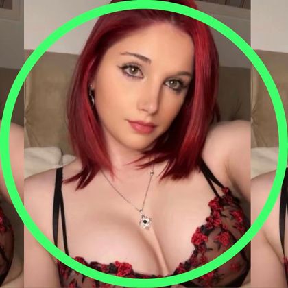 rosalienoirr OnlyFans picture