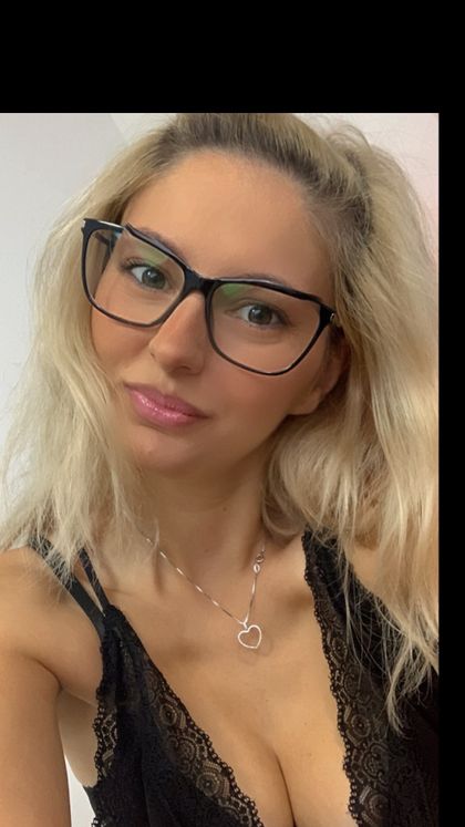 ariaskbaby_free OnlyFans picture