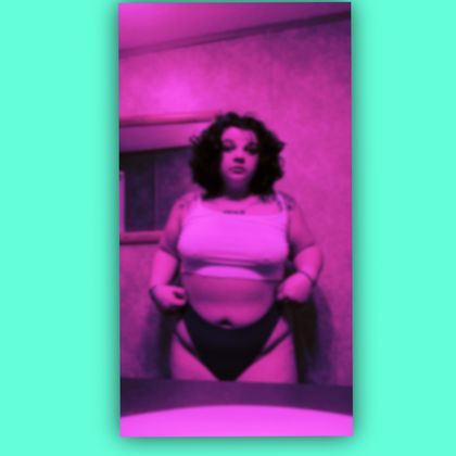 karmakisses444 OnlyFans picture