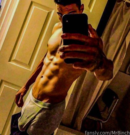 mr8inchz OnlyFans picture