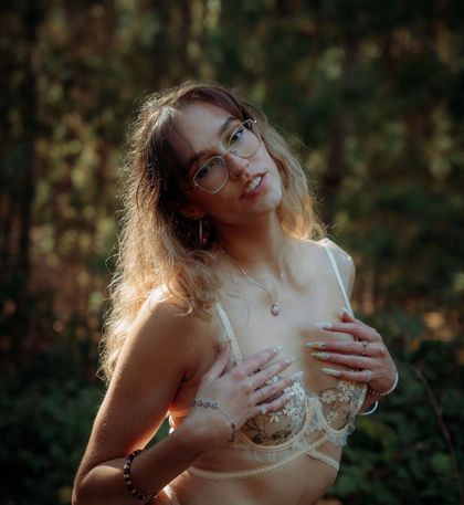 adellabisckie OnlyFans picture