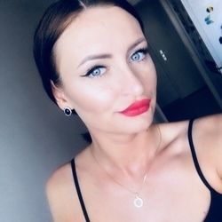 Noemixxxhot