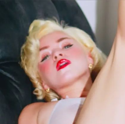 aphroditepunani OnlyFans picture