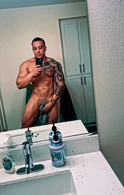 mradd OnlyFans picture