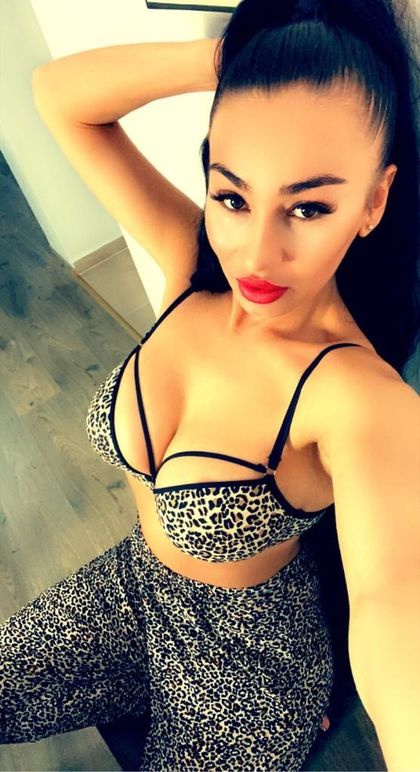 helenstar OnlyFans picture