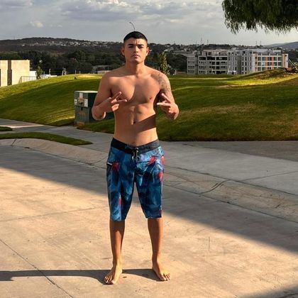 ivanmedinaa OnlyFans picture