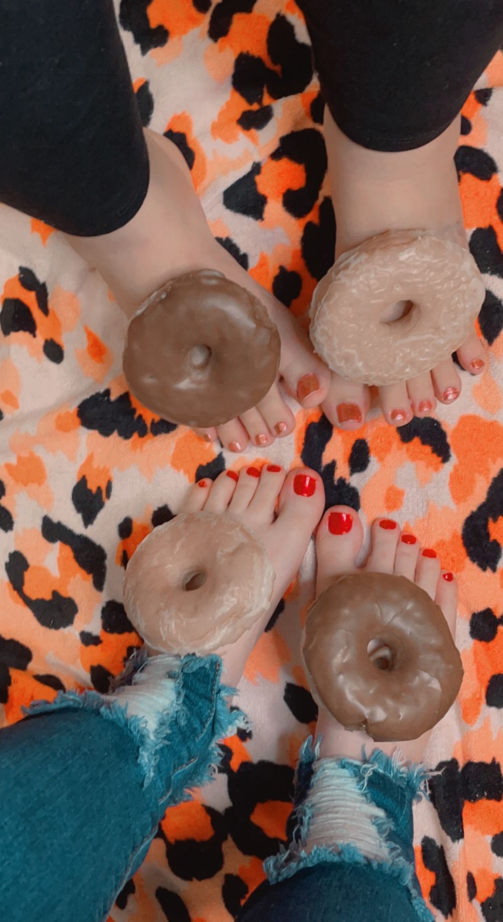 feetishsisterz OnlyFans profile picture