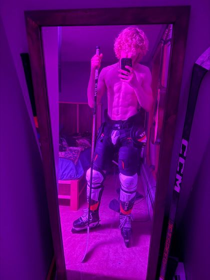 bigsticktwink OnlyFans picture