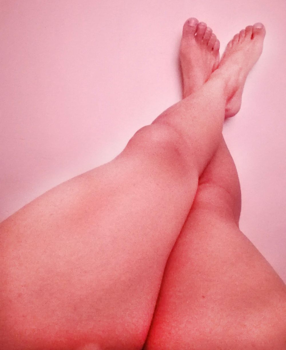 lovelyfeetsayhi OnlyFans profile picture
