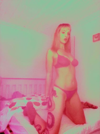 yourpriestess_poet OnlyFans picture
