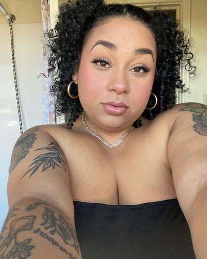 sabrinamilkshakes OnlyFans picture