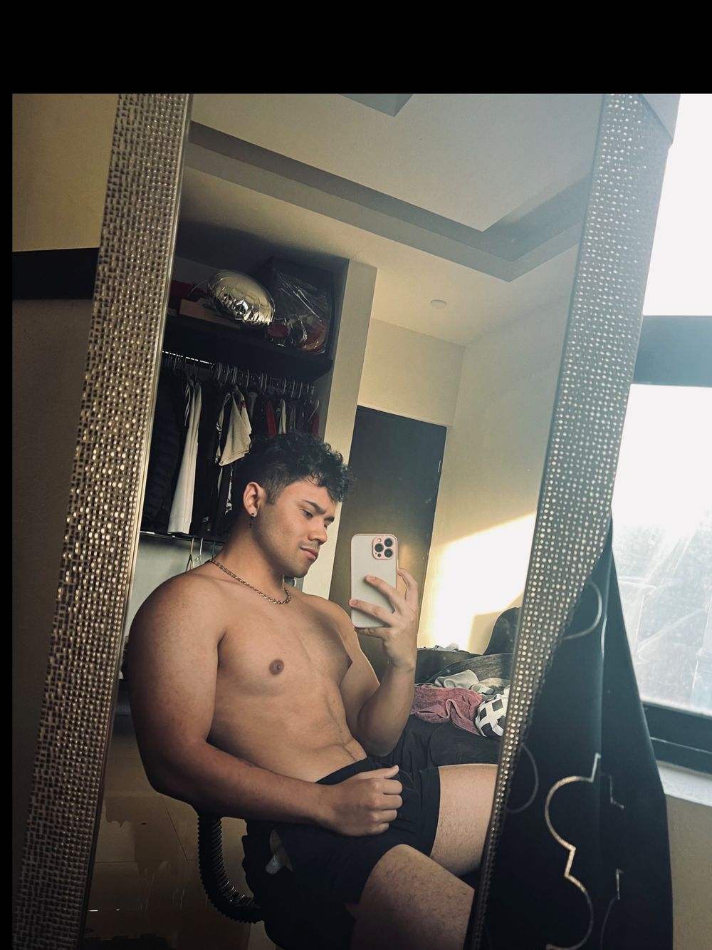 yos2001_13 OnlyFans profile picture