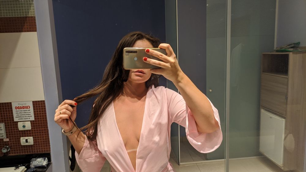 bellahotwifefree OnlyFans profile picture