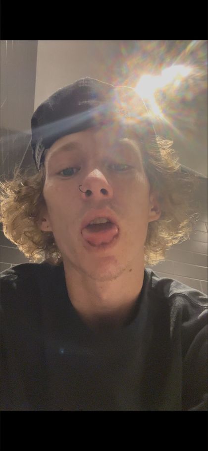 username274732 OnlyFans picture