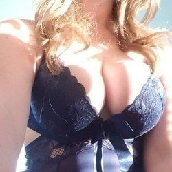 spicyblossom1 OnlyFans picture
