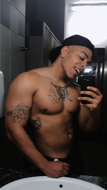 walone OnlyFans picture