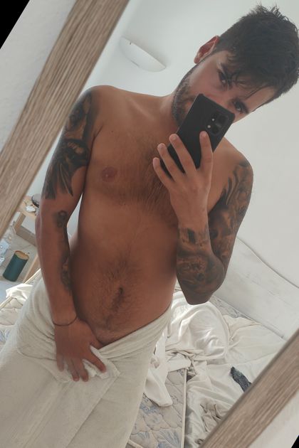 xdanyof OnlyFans picture