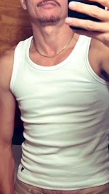 waynekansas OnlyFans picture