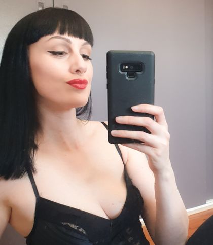 lollyfangs OnlyFans picture