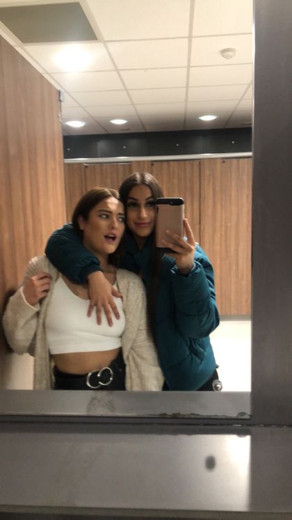 twogirlsonelaugh OnlyFans picture