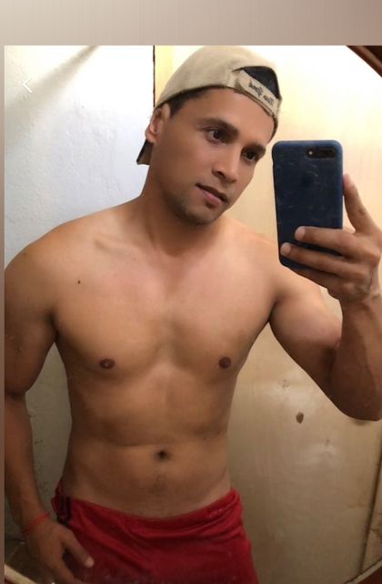 krosiker OnlyFans picture
