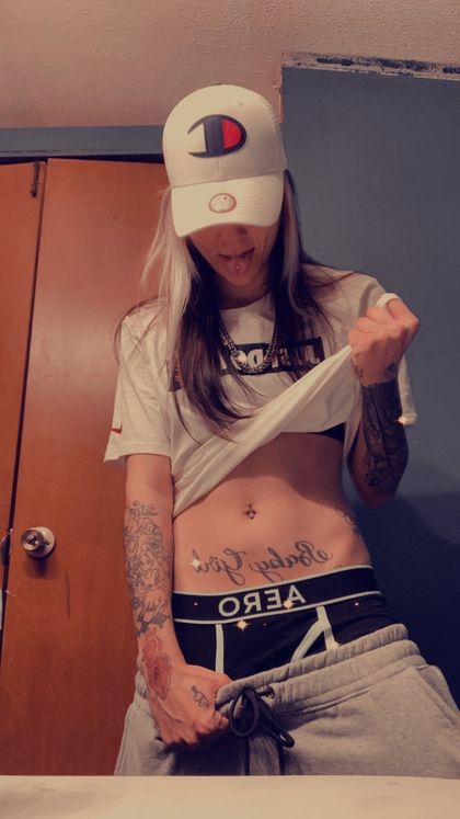 a.m.o.r.f.a.t.i OnlyFans picture